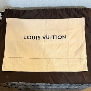 Louis Vuitton Cream Dust Bag with Black Logo